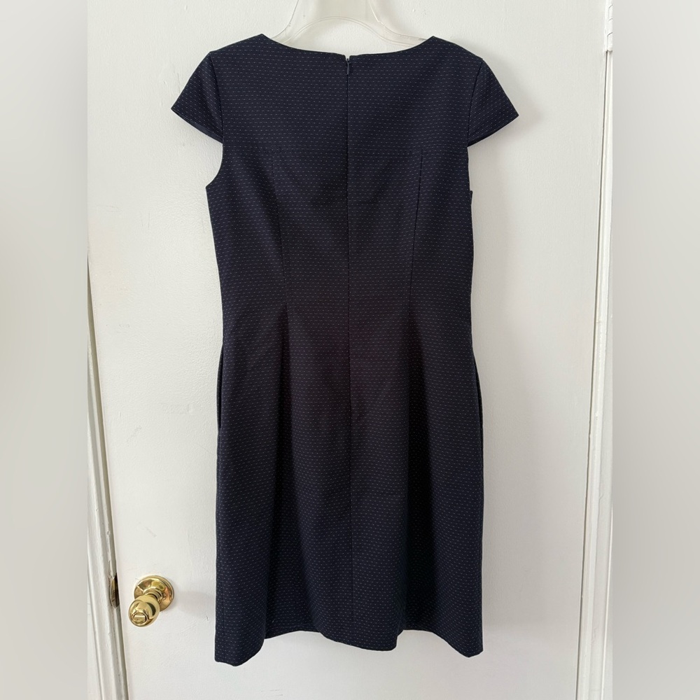 Brooks Brothers Dark Blue Navy Capped Sleeve Midi Dress. Size 6 - Picture 2 of 11